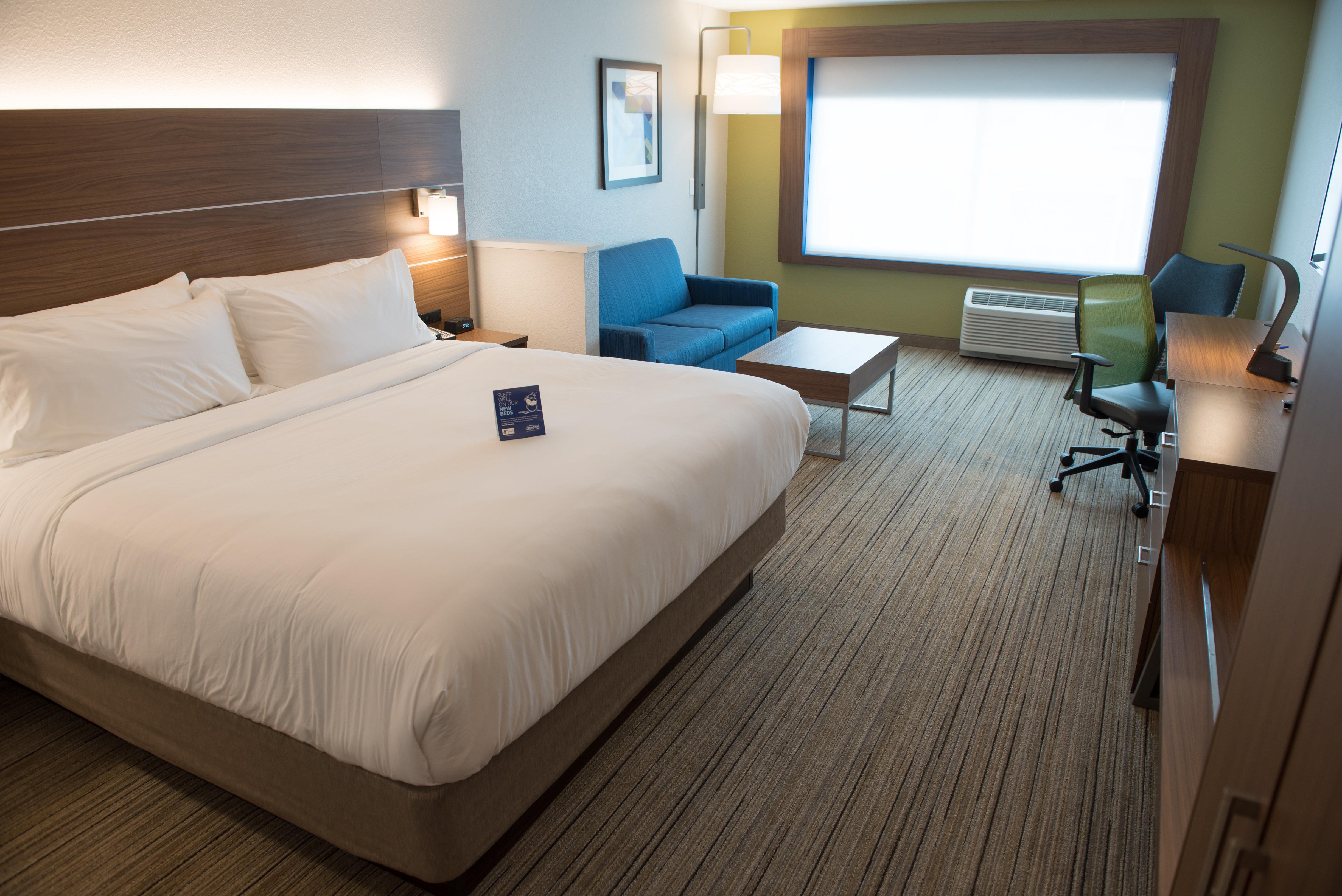 Express & - Orland Park By Ihg