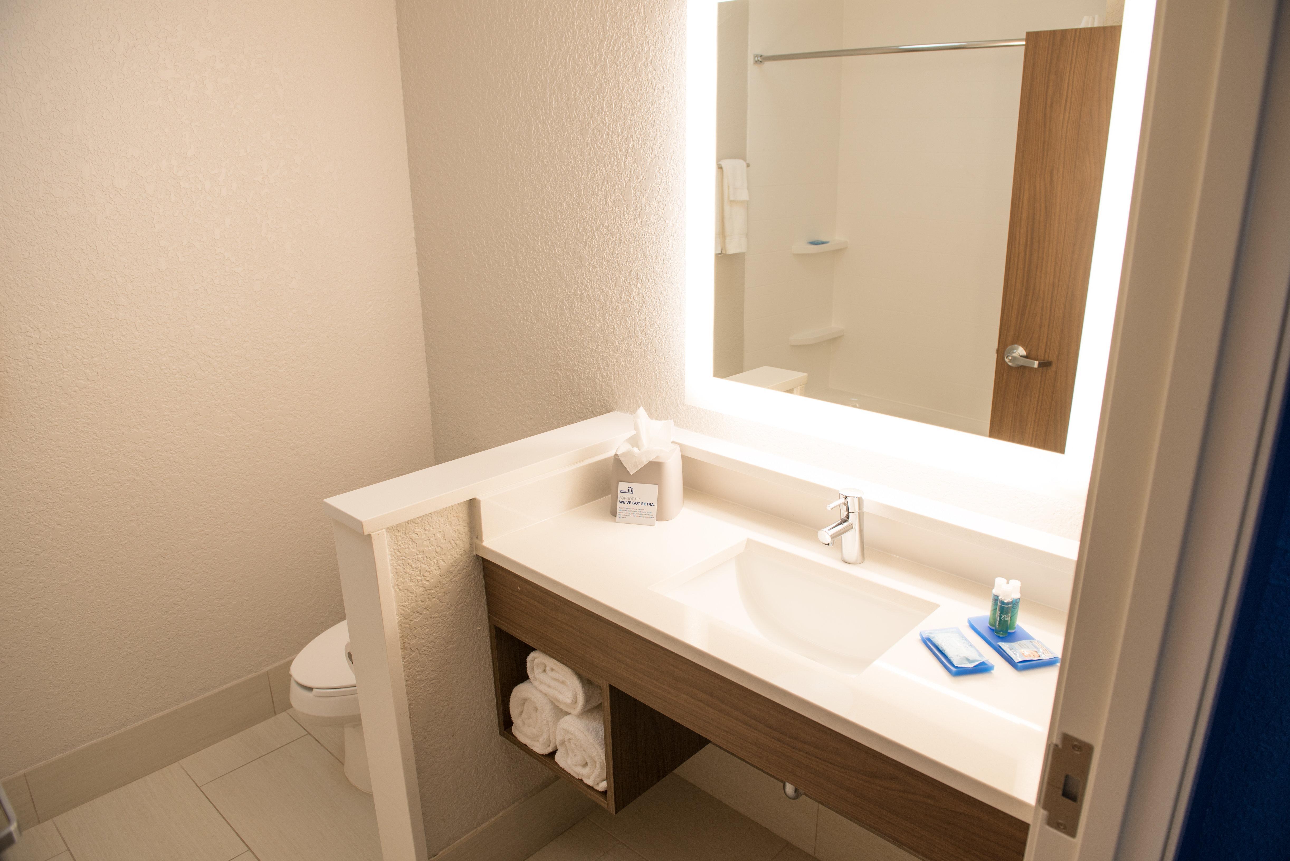 Express & - Orland Park By Ihg 3*